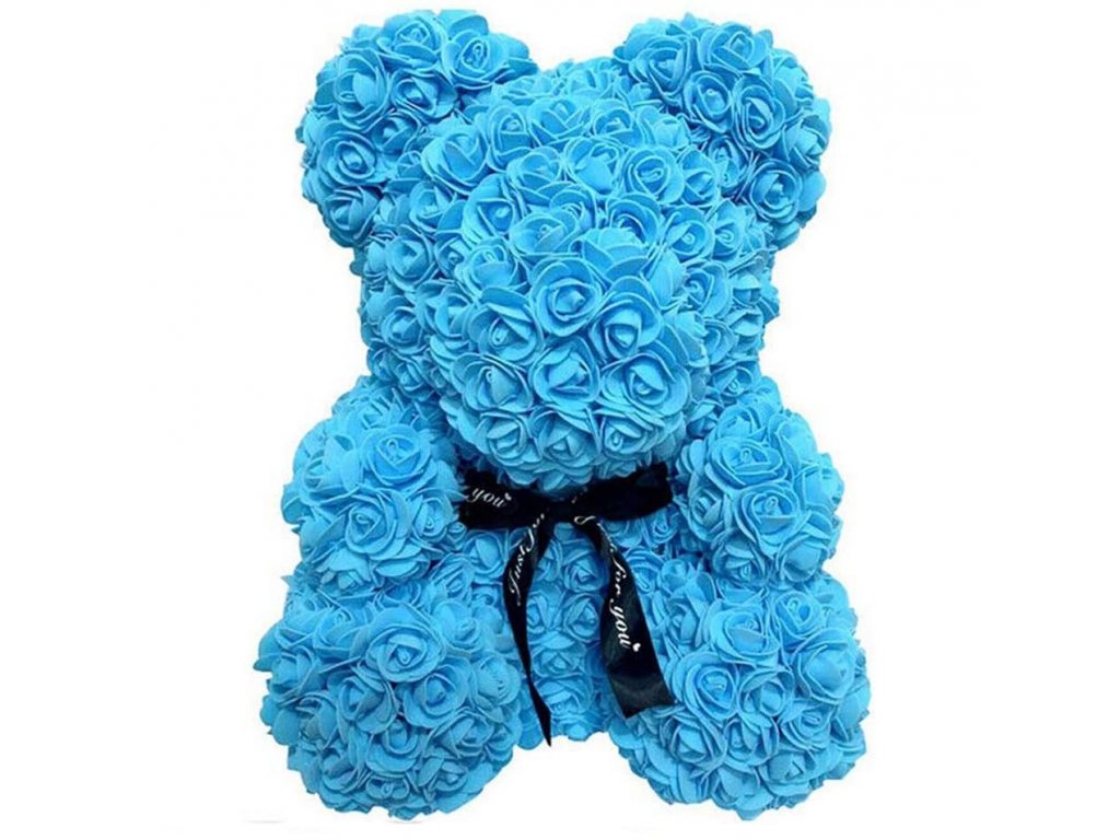 Medvídek z květů růží modrý